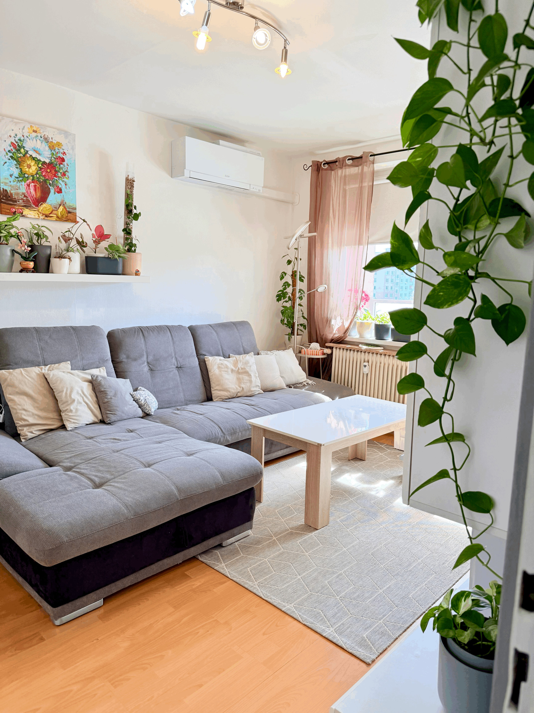 3 izbový byt 67m2 (pivnica 3m2, loggia 4m2), Jenisejská ulica, Nad jazerom